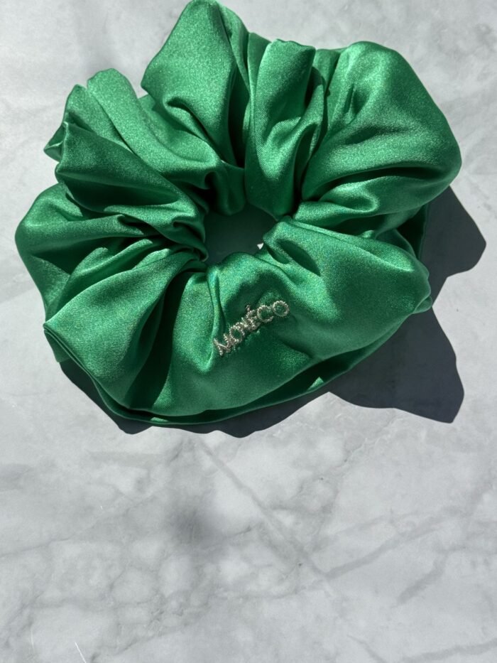 Копринен ластик Scrunchie-Jungle Green