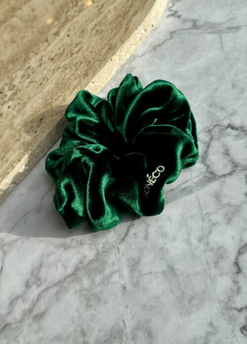 Ластик Scrunchie Копринено кадифе – Green Velvet