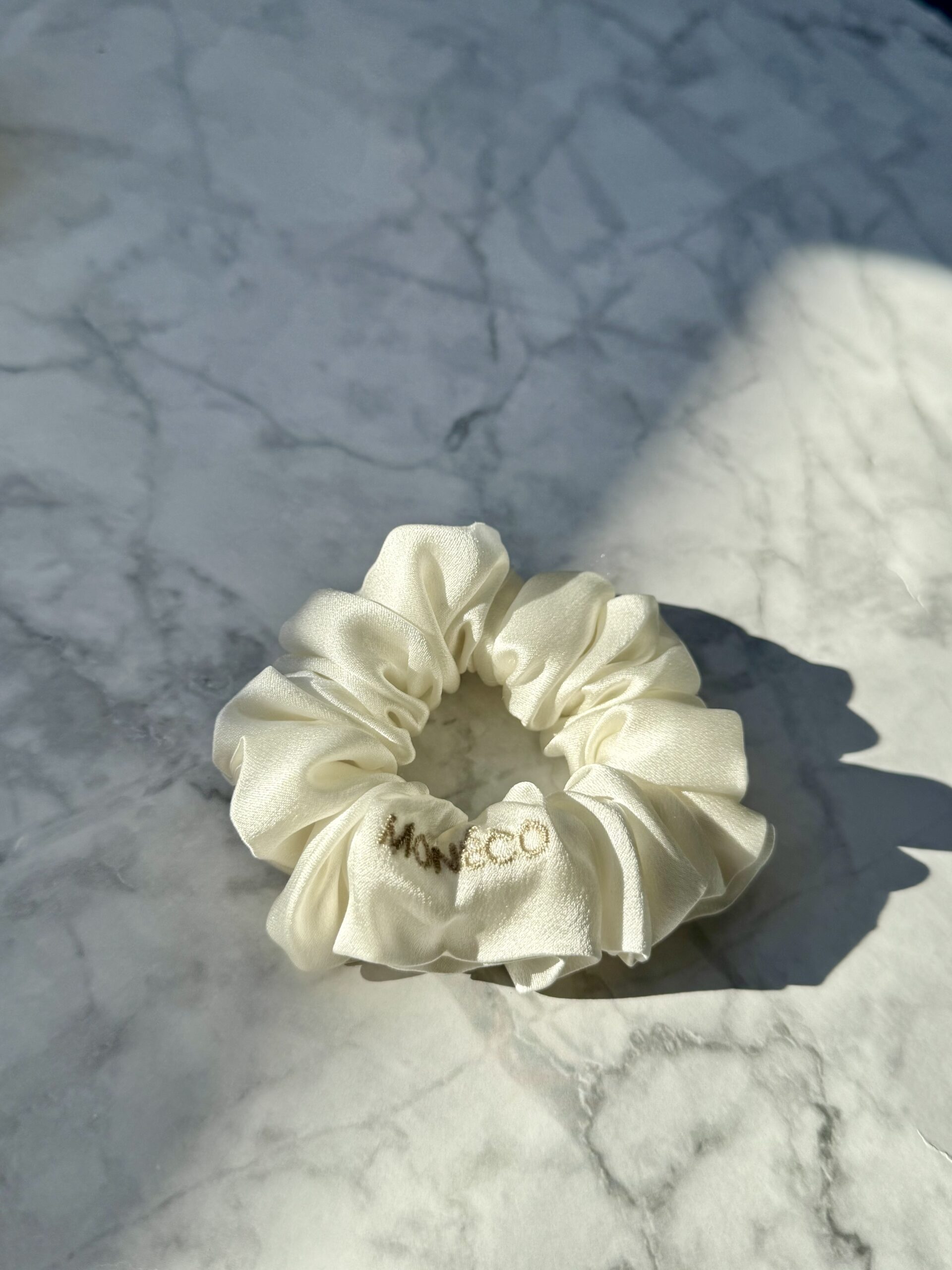 Комплект копринени ластици - Scrunchie XS Classic Noir - Изображение 5