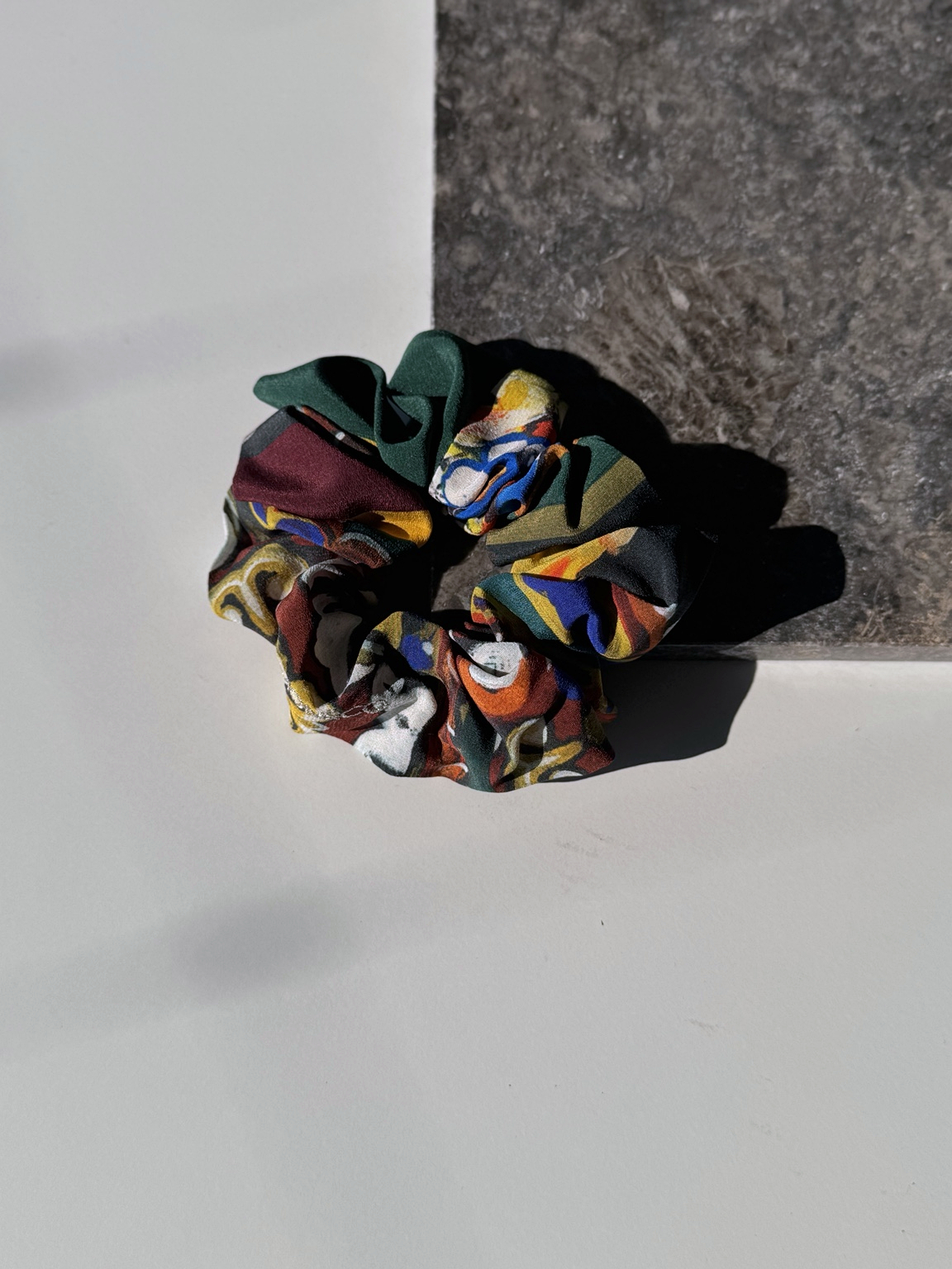 Копринен ластик Scrunchie - Tusvan Orchard - Imagine 2